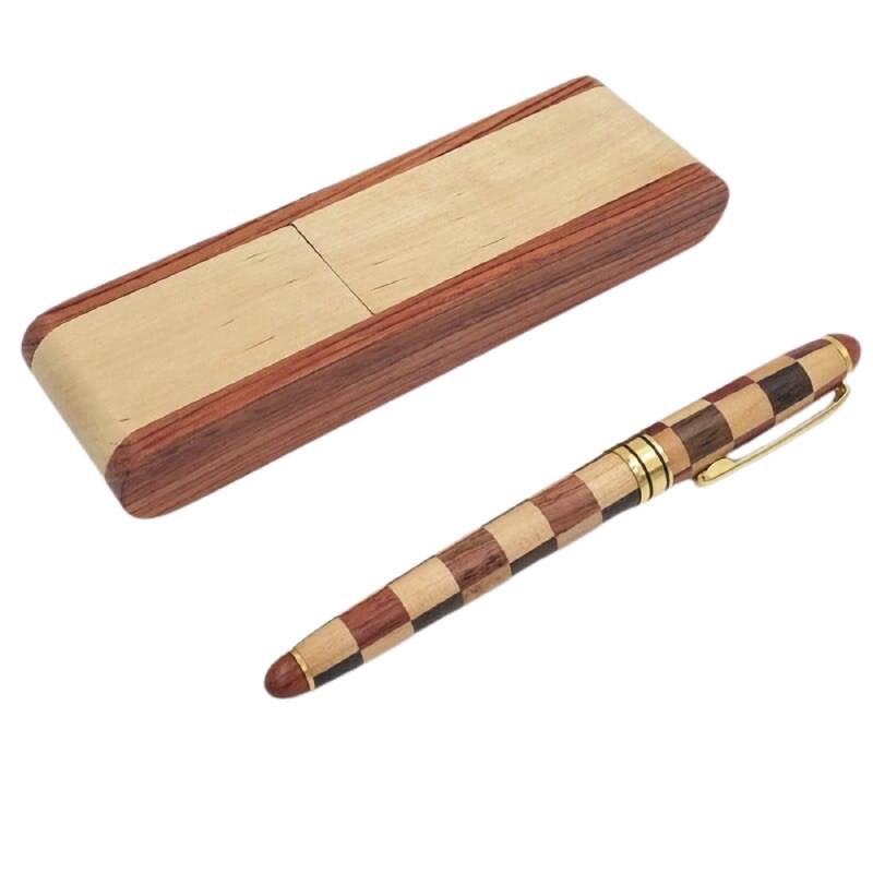 stylo en bois fait main artisanal